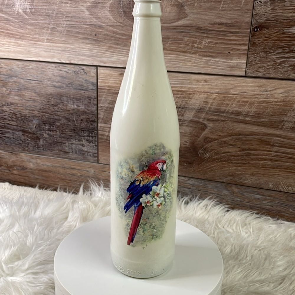 Mayrich Company Decorative Mccaw Bottle Vase ,White With Mccaw Graphic , 11 1/2” - Picture 4 of 7